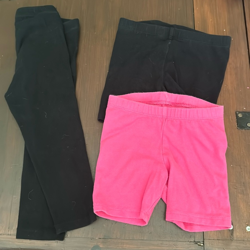 3/$20 Cat & Jack 18 month girl short bundle